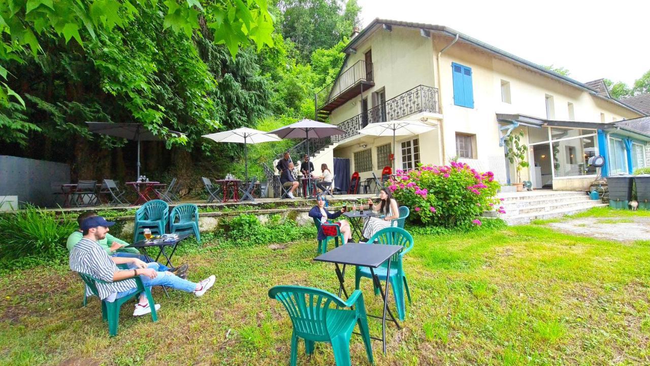 Fasthotel Oloron Hostellerie Du Paon Blanc Lurbe-Saint-Christau Экстерьер фото