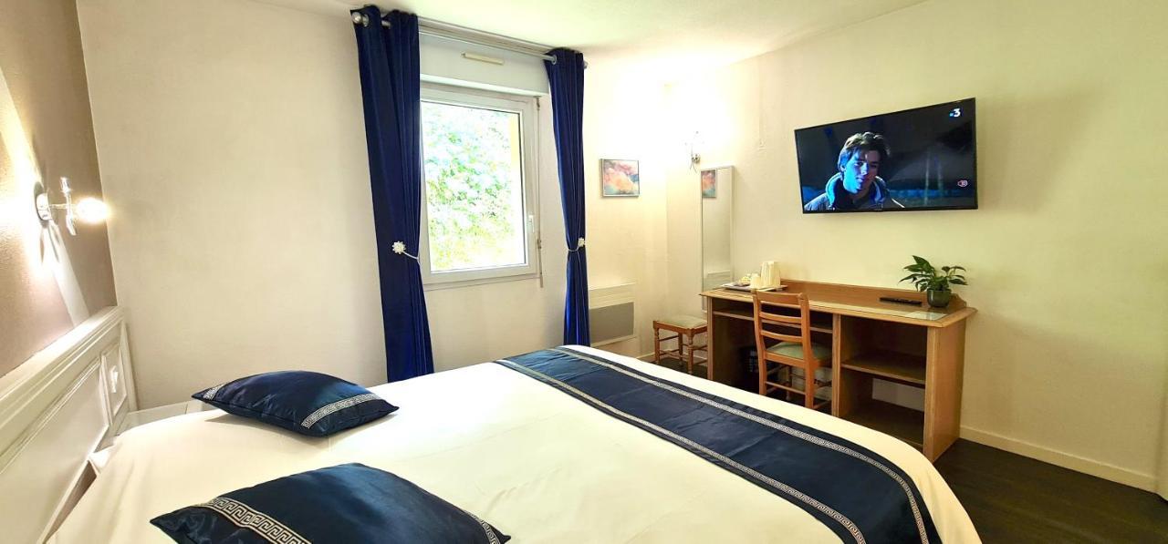 Fasthotel Oloron Hostellerie Du Paon Blanc Lurbe-Saint-Christau Экстерьер фото